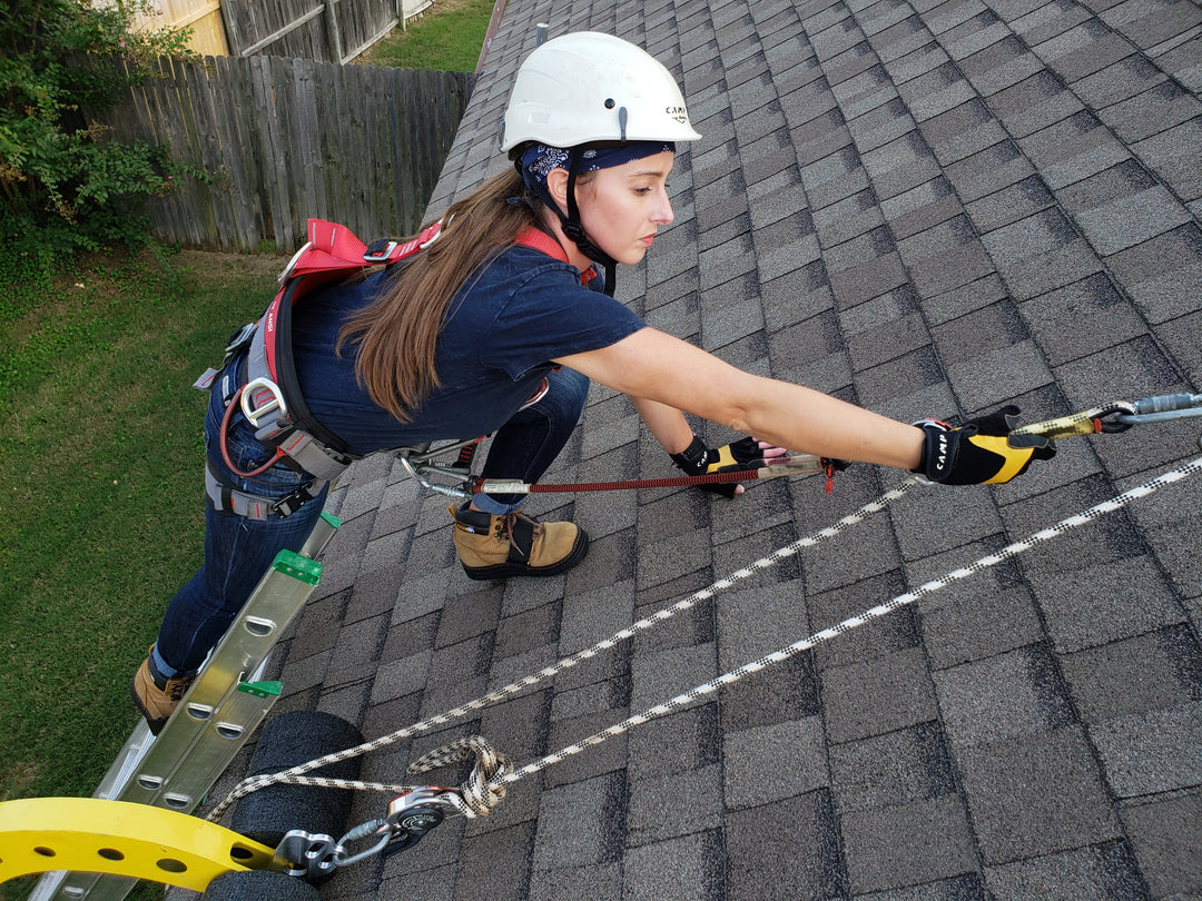 Ground to roof Fall protection