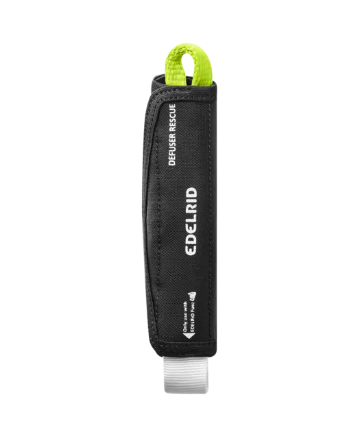 A black Edelrid Fuse defuser with a green loop on top, designed for fall protection.